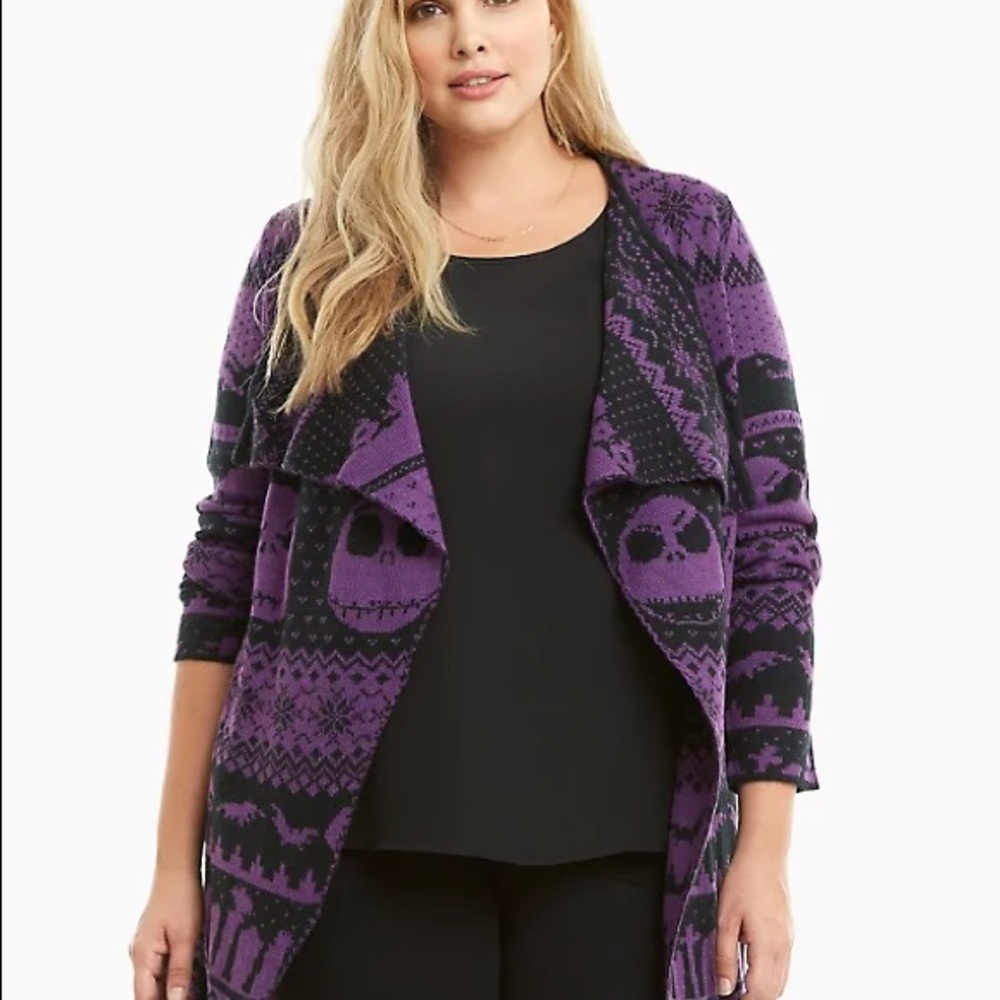 Torrid Nightmare Before Christmas cardigan size purple and black like new size 3